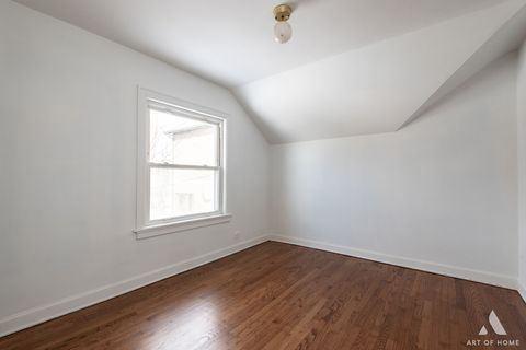 Tiny photo for 6908 N Mendota Avenue, Chicago, IL 60646 (MLS # 12556613)