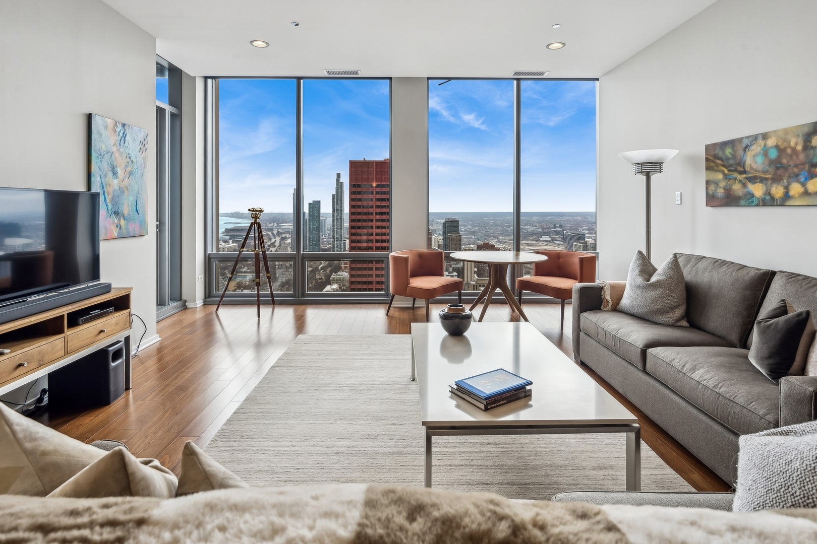 65 E Monroe Street 4605