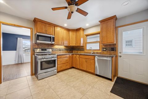 Tiny photo for 602 Prairie Avenue, Downers Grove, IL 60515 (MLS # 12572922)