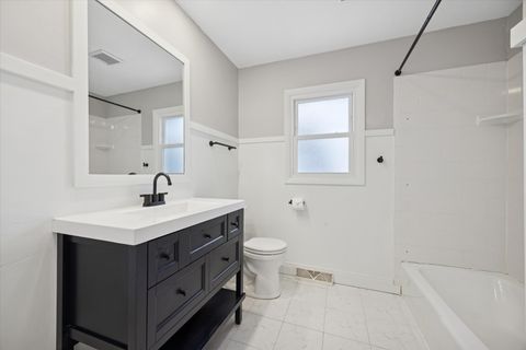 Tiny photo for 602 Prairie Avenue, Downers Grove, IL 60515 (MLS # 12572922)