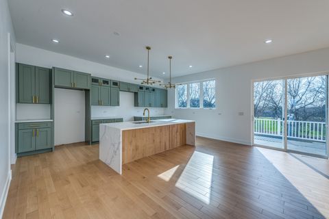 Tiny photo for 3059 Longcommon Parkway, Elgin, IL 60124 (MLS # 12607270)