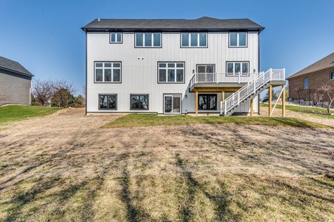 Tiny photo for 3059 Longcommon Parkway, Elgin, IL 60124 (MLS # 12607270)