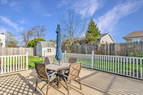 Tiny photo for 111 Brookside Drive, Glendale Heights, IL 60139 (MLS # 12624628)