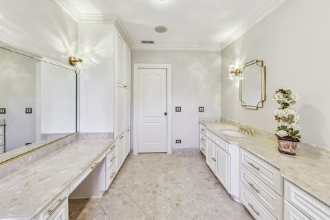 Tiny photo for 900 N Prospect Avenue, Park Ridge, IL 60068 (MLS # 12474739)