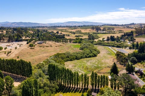 Tiny photo for 3006 Bloomfield Road, Sebastopol, CA 95472 (MLS # 12786072)