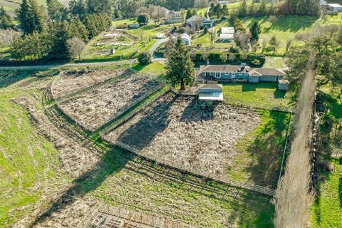 Tiny photo for 3006 Bloomfield Road, Sebastopol, CA 95472 (MLS # 12786072)