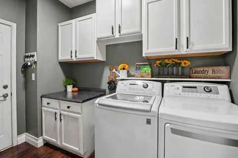 Tiny photo for 239 GRAND RIDGE Road, St. Charles, IL 60175 (MLS # 12489993)