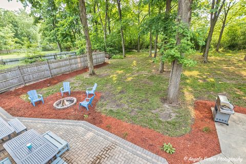 Tiny photo for 32362 N PINE Avenue, Grayslake, IL 60030 (MLS # 12655508)