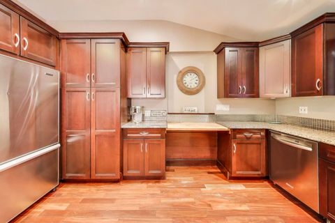 Tiny photo for 32362 N PINE Avenue, Grayslake, IL 60030 (MLS # 12655508)