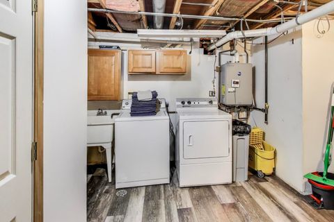 Tiny photo for 32362 N PINE Avenue, Grayslake, IL 60030 (MLS # 12655508)