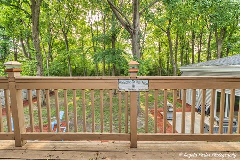 Tiny photo for 32362 N PINE Avenue, Grayslake, IL 60030 (MLS # 12655508)