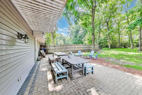 Tiny photo for 32362 N PINE Avenue, Grayslake, IL 60030 (MLS # 12655508)