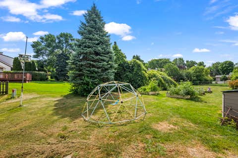 Tiny photo for 1833 S Lincoln Street, Lombard, IL 60148 (MLS # 12713830)