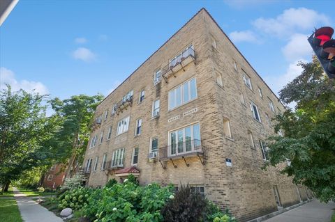 Tiny photo for Evanston, IL 60202 (MLS # 12446320)