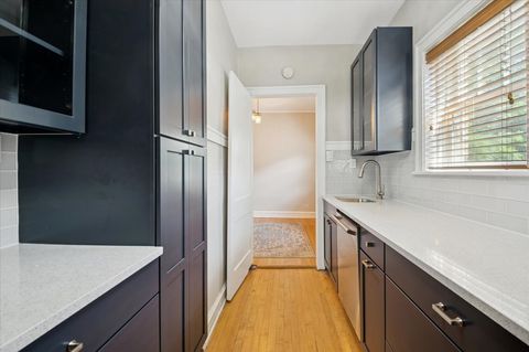 Tiny photo for Evanston, IL 60202 (MLS # 12446320)