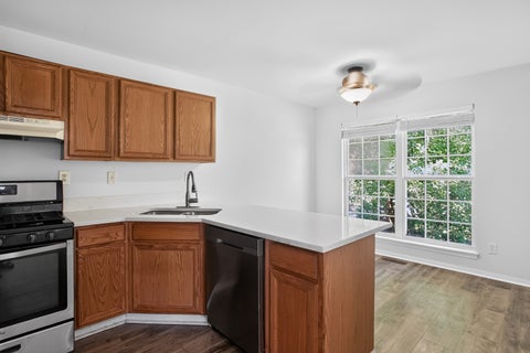 Tiny photo for 440 Newport Circle, Oswego, IL 60543 (MLS # 12706613)