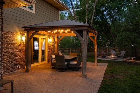 Tiny photo for 534 Summit Drive, Schaumburg, IL 60193 (MLS # 12630333)