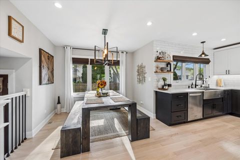 Tiny photo for 534 Summit Drive, Schaumburg, IL 60193 (MLS # 12630333)