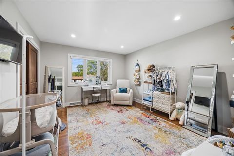 Tiny photo for 534 Summit Drive, Schaumburg, IL 60193 (MLS # 12630333)