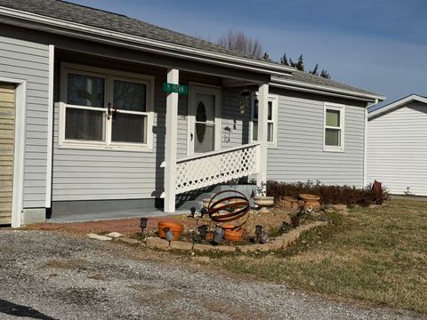 Photo of 15 Pecan Street, Alto Pass, IL 62905 (MLS # 12557214)