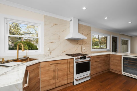 Tiny photo for 830 Deerfield Road, Highland Park, IL 60035 (MLS # 12673884)