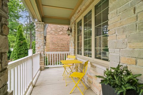 Tiny photo for 824 N Ridge Avenue, Arlington Heights, IL 60004 (MLS # 12681366)