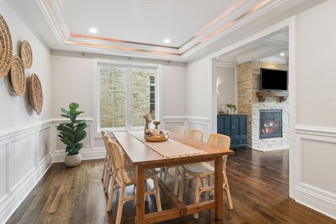 Tiny photo for 824 N Ridge Avenue, Arlington Heights, IL 60004 (MLS # 12681366)
