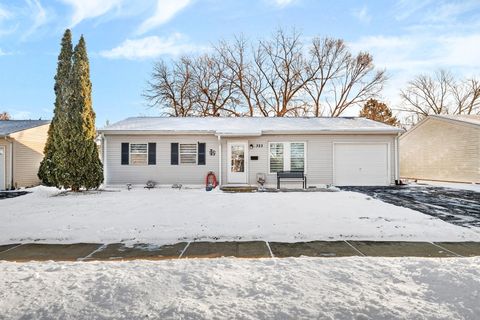 Photo of 323 Fairfax Avenue, Romeoville, IL 60446 (MLS # 12551907)
