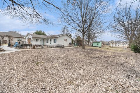 Tiny photo for 2829 Chippewa Drive, Bourbonnais, IL 60914 (MLS # 12585961)