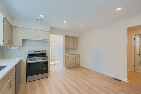 Tiny photo for 3600 W 115th Street, Chicago, IL 60655 (MLS # 12506146)