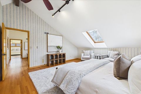 Tiny photo for 131 W Everett Road, Lake Forest, IL 60045 (MLS # 12601030)