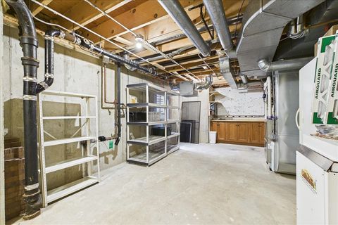 Tiny photo for 131 W Everett Road, Lake Forest, IL 60045 (MLS # 12601030)