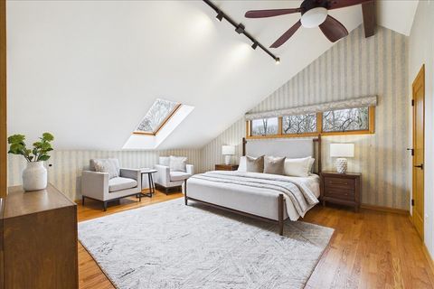 Tiny photo for 131 W Everett Road, Lake Forest, IL 60045 (MLS # 12601030)