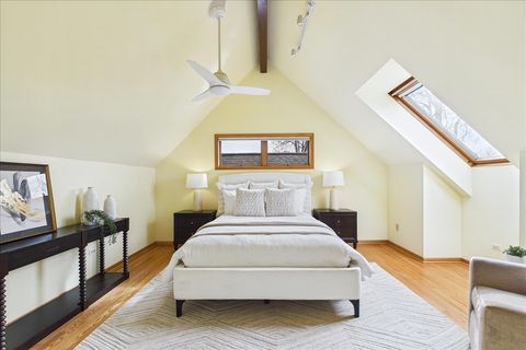 Tiny photo for 131 W Everett Road, Lake Forest, IL 60045 (MLS # 12601030)