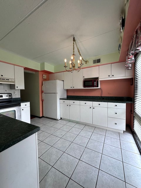 Tiny photo for 5408 Chateau Drive #3, Rolling Meadows, IL 60008 (MLS # 12707527)
