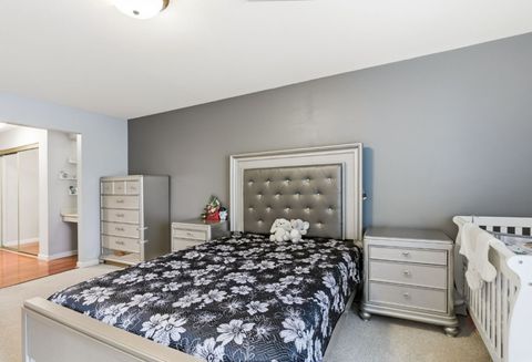 Tiny photo for 263 S Clubhouse Drive #205, Palatine, IL 60067 (MLS # 12575089)