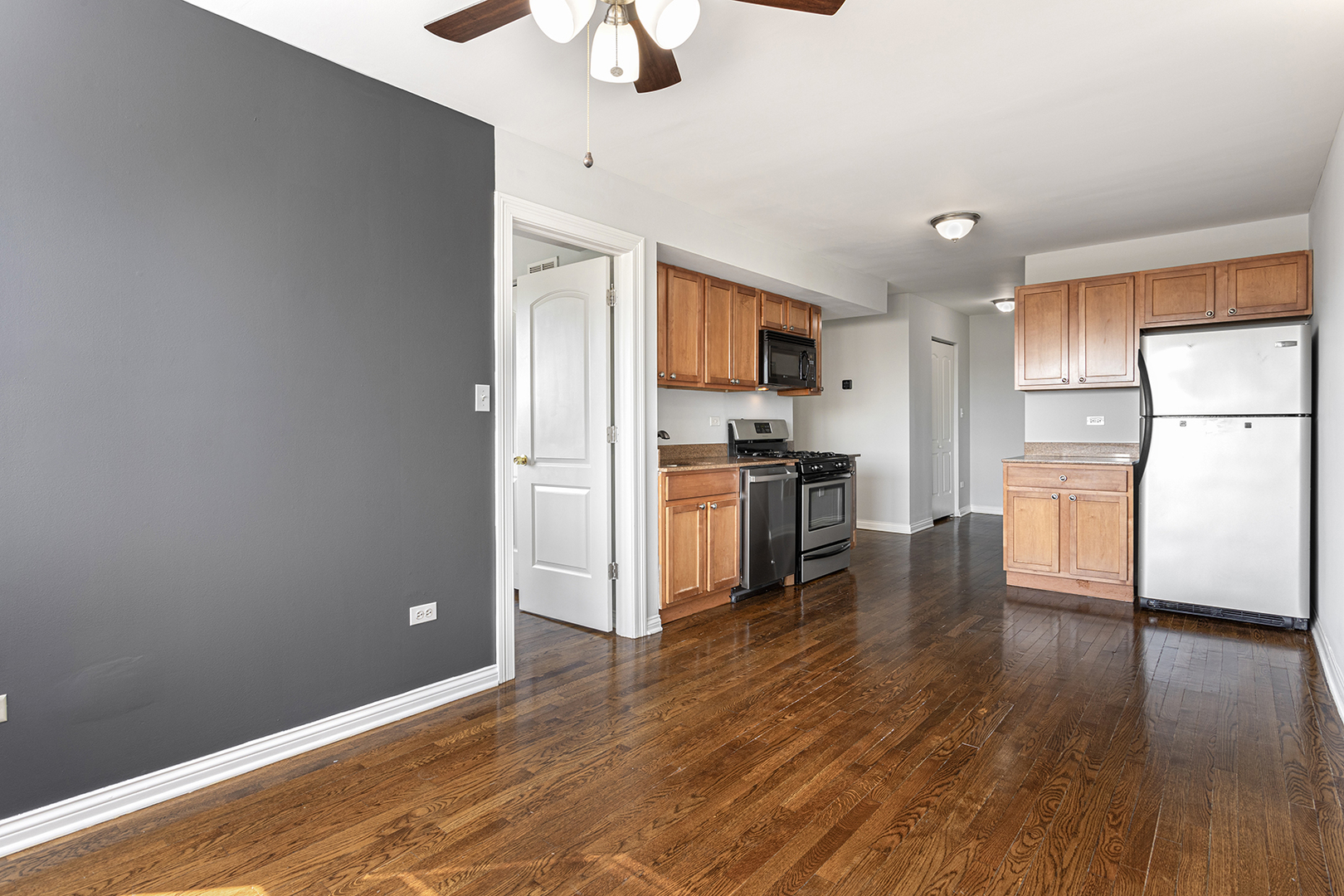 7616 N Marshfield Avenue 510