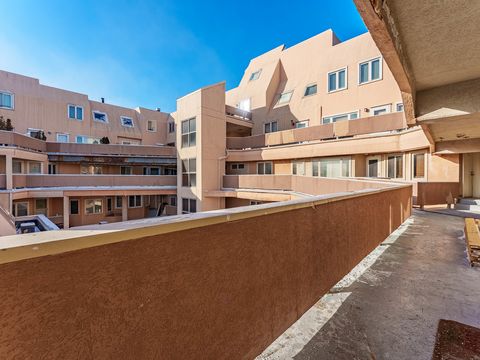 Tiny photo for 6337 Roosevelt Road #309, Berwyn, IL 60402 (MLS # 12613982)