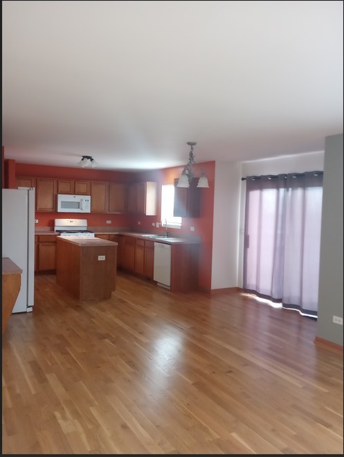 1301 Burns Court