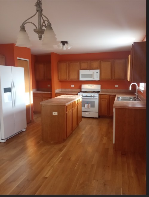 1301 Burns Court
