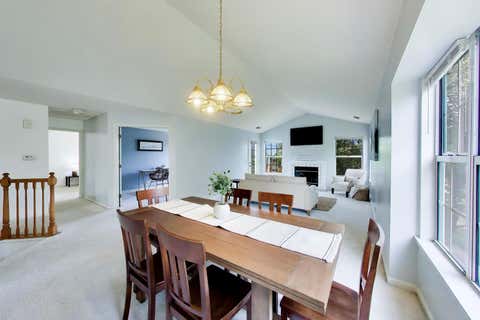 Tiny photo for 2802 Gilcrest Court, Schaumburg, IL 60193 (MLS # 12717106)
