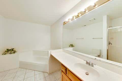 Tiny photo for 2802 Gilcrest Court, Schaumburg, IL 60193 (MLS # 12717106)