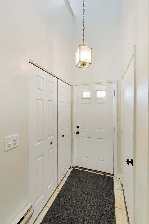 Tiny photo for 2802 Gilcrest Court, Schaumburg, IL 60193 (MLS # 12717106)