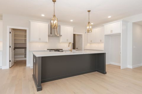 Tiny photo for 1009 Mount Carmel Road, Bloomington, IL 61705 (MLS # 12416813)