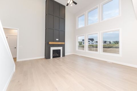 Tiny photo for 1009 Mount Carmel Road, Bloomington, IL 61705 (MLS # 12416813)