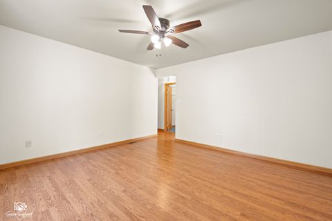 Tiny photo for 8740 Ballycastle Lane, Tinley Park, IL 60487 (MLS # 12667342)