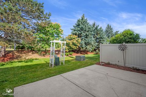 Tiny photo for 8740 Ballycastle Lane, Tinley Park, IL 60487 (MLS # 12667342)