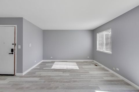 Tiny photo for 609 Hanover Court #X-1, Schaumburg, IL 60194 (MLS # 12501581)