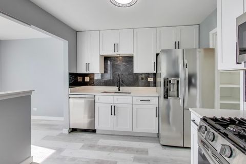 Tiny photo for 609 Hanover Court #X-1, Schaumburg, IL 60194 (MLS # 12501581)