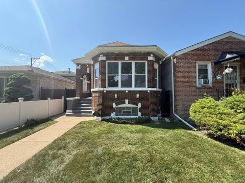 Tiny photo for 9438 S Wabash Avenue, Chicago, IL 60619 (MLS # 12752435)